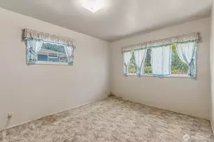 401 Barr Dr, Kelso, WA 98626 - Photo 28