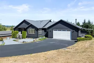 154 Budgett Ln, Chehalis, WA 98532 - Photo 2