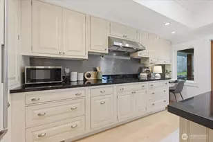 10351 11th Ave NW, Seattle, WA 98177 - Photo 6