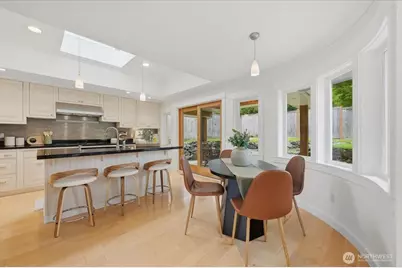 10351 11th Avenue NW, Seattle, WA 98177 - Photo 4