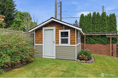 10351 11th Avenue NW, Seattle, WA 98177 - Photo 14