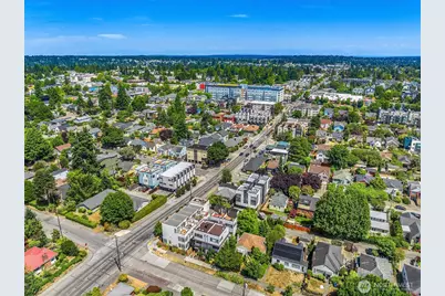 8356 19th Avenue NW #B, Seattle, WA 98117 - Photo 26