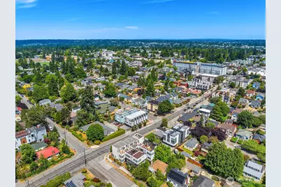8356 19th Avenue NW #B, Seattle, WA 98117 - Photo 28
