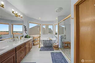 4071 Cove W Dr, Moses Lake, WA 98837 - Photo 24