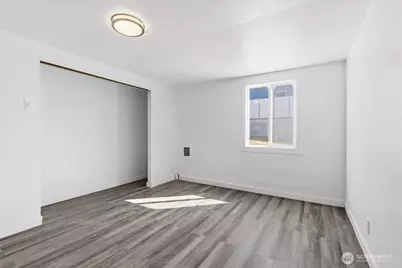 213 W Kelso Avenue, Electric City, WA 99123 - Photo 16