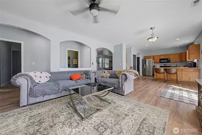 517 N Kentucky Drive, Moses Lake, WA 98837 - Photo 8