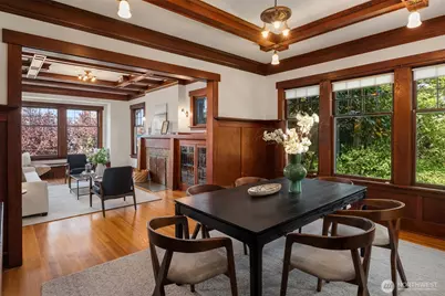 4055 SW Holgate Street, Seattle, WA 98116 - Photo 8