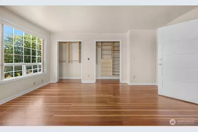 9615 56th Avenue S, Seattle, WA 98118 - Photo 32