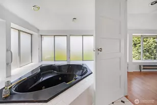 9615 56th Ave S, Seattle, WA 98118 - Photo 28