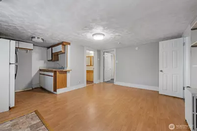 9615 56th Avenue S, Seattle, WA 98118 - Photo 36