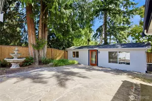 1820 101st Ave NE, Bellevue, WA 98004 - Photo 30