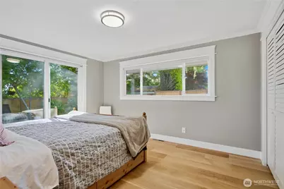 1820 101st Avenue NE, Bellevue, WA 98004 - Photo 22
