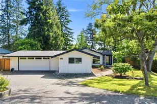 1820 101st Ave NE, Bellevue, WA 98004 - Photo 1