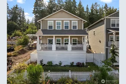 41 E Blackwell Street, Allyn, WA 98524 - Photo 2
