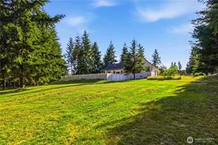 128 Flagstone Dr, SilverLake, WA 98645 - Photo 36