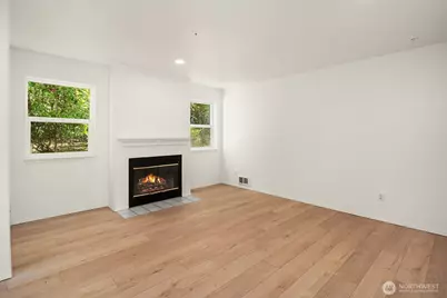 2989 142nd Place SE #3, Bellevue, WA 98007 - Photo 6