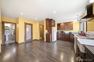 709 W Fourth Plain Blvd, Vancouver, WA 98660 - Photo 10