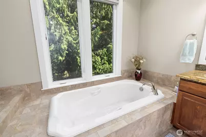 1808 Bakerview Court, Mount Vernon, WA 98274 - Photo 22