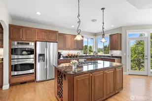 1808 Bakerview Ct, Mount Vernon, WA 98274 - Photo 8