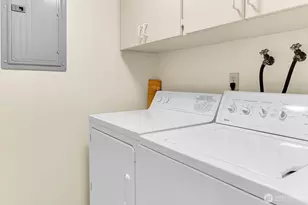 1541 NE 143rd St, Seattle, WA 98125 - Photo 24