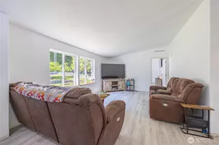 101 Robinson, Port Angeles, WA 98362 - Photo 6