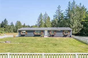 101 Robinson, Port Angeles, WA 98362 - Photo 2