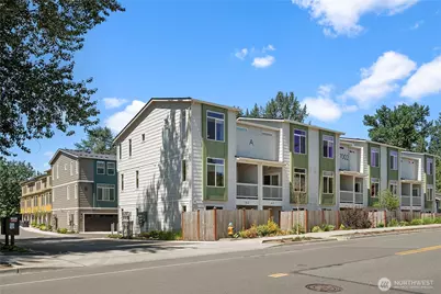 17002 13th Avenue W #A6, Lynnwood, WA 98087 - Photo 2