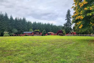 144 Ciannigan Hill Rd, Silver Creek, WA 98585 - Photo 2