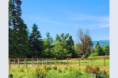144 Ciannigan Hill Road, Silver Creek, WA 98585 - Photo 36