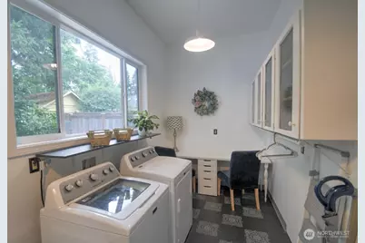 525 Wilson Street SE, Olympia, WA 98501 - Photo 18