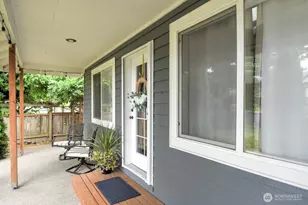 525 Wilson St SE, Olympia, WA 98501 - Photo 2