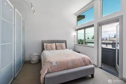 7016 California Avenue SW #E, Seattle, WA 98136 - Photo 18