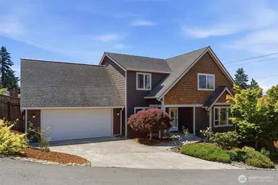 1601 NE Sarai Court, Bremerton, WA 98310 - Photo 2