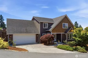 1601 NE Sarai Ct, Bremerton, WA 98310 - Photo 2