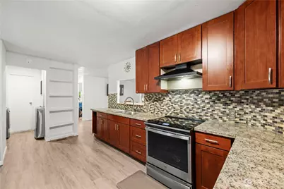 7701 Hardeson Road #100, Everett, WA 98203 - Photo 18