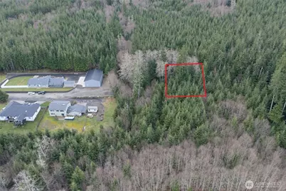 921 Ocean Avenue, Cosmopolis, WA 98537 - Photo 2
