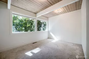 2130 140th Pl SE, Bellevue, WA 98007 - Photo 8