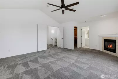 9729 26th Avenue SW #404, Seattle, WA 98106 - Photo 18