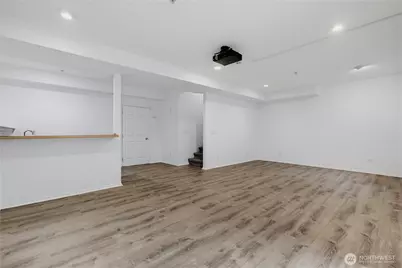 9729 26th Avenue SW #404, Seattle, WA 98106 - Photo 26