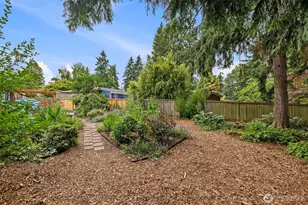 8315 198th St SW, Edmonds, WA 98026 - Photo 36