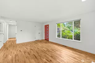 8315 198th St SW, Edmonds, WA 98026 - Photo 10