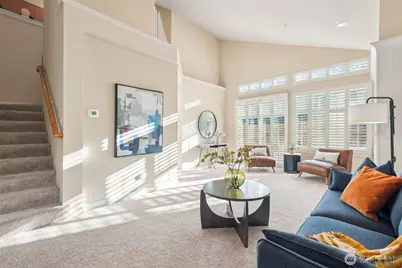 120 Newport Way NW #16, Issaquah, WA 98027 - Photo 4