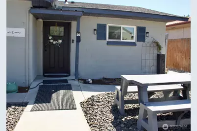 26 Ginkgo Street N, Soap Lake, WA 98851 - Photo 1