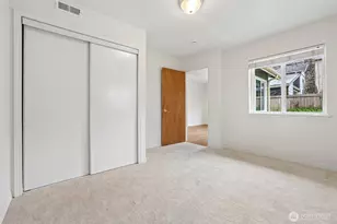 317 NE 91st St, Seattle, WA 98115 - Photo 26