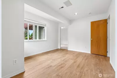 317 NE 91st Street, Seattle, WA 98115 - Photo 24