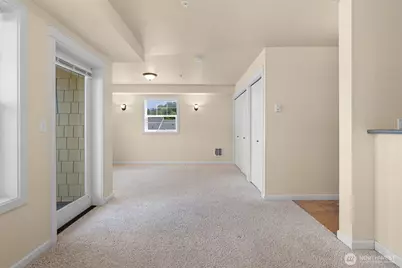 680 32nd Street #C402, Bellingham, WA 98225 - Photo 16