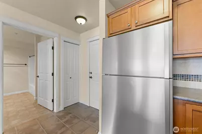 680 32nd Street #C402, Bellingham, WA 98225 - Photo 8