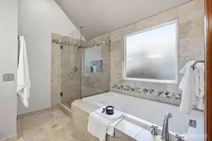 4649 244th Pl SE, Sammamish, WA 98029 - Photo 22