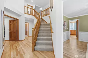 4649 244th Pl SE, Sammamish, WA 98029 - Photo 6