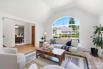 4649 244th Place SE, Sammamish, WA 98029 - Photo 8